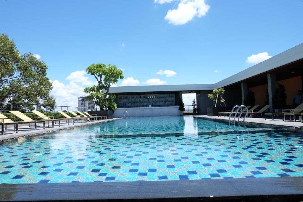 Season Five Hotel Pattaya Exterior foto